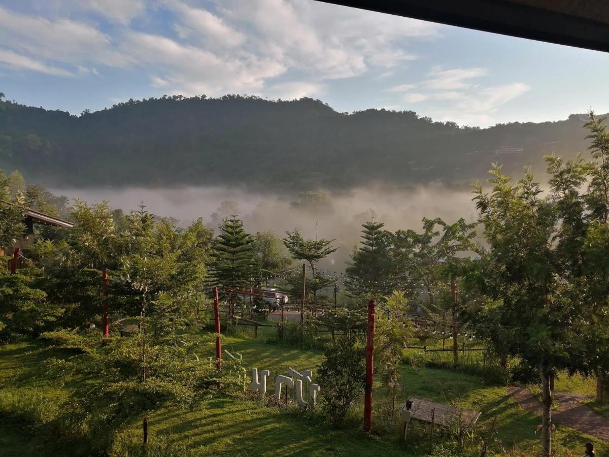 Bann Ton Kho Hotel Khao Kho Bagian luar foto