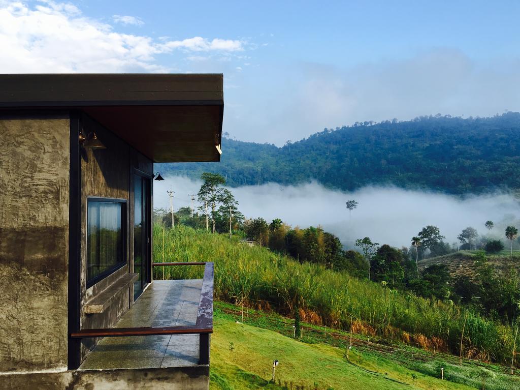 Bann Ton Kho Hotel Khao Kho Bagian luar foto