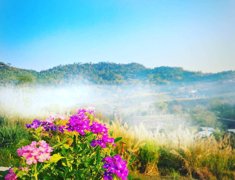 Bann Ton Kho Hotel Khao Kho Bagian luar foto